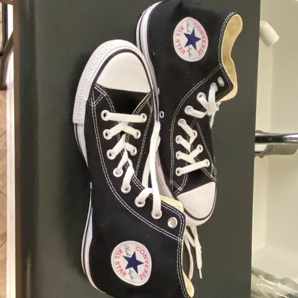 High Top Black Converse